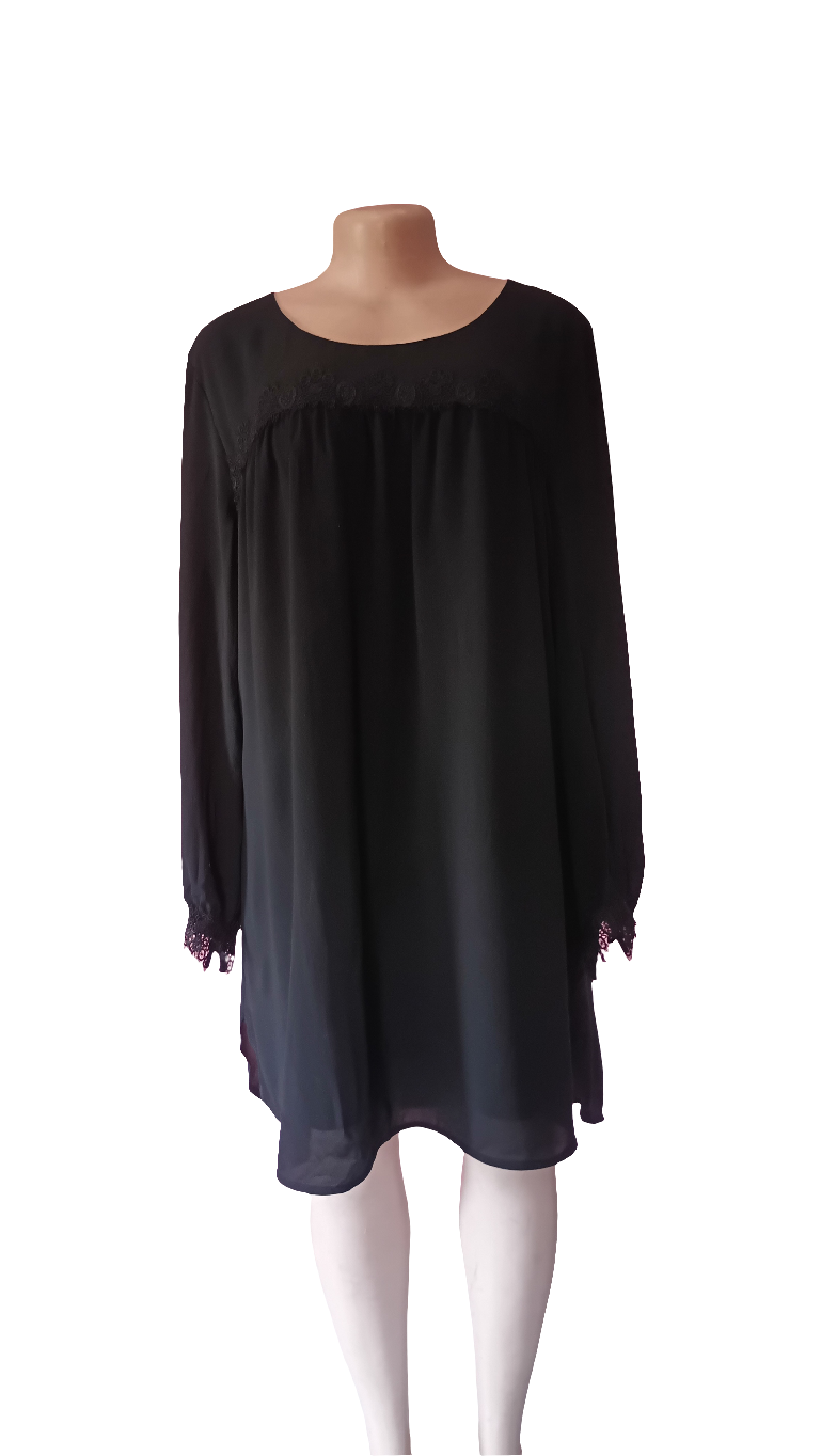 Black long sleeved dress