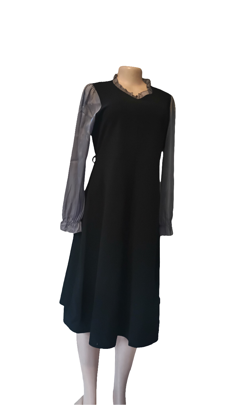 Dress - long sleeved