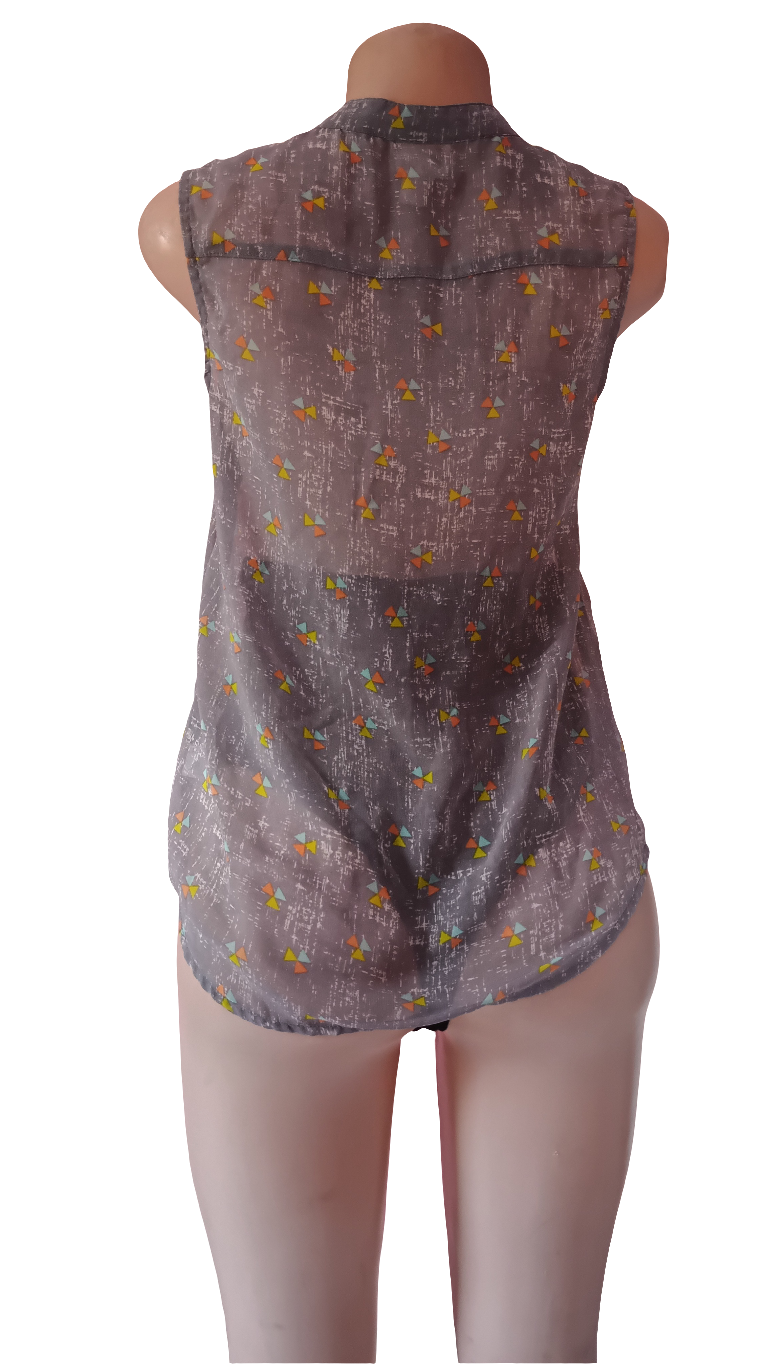 Transparent bright pattern sleeveless blouse